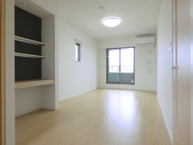 居室・リビング　図面と現状に相違がある場合には現状を優先