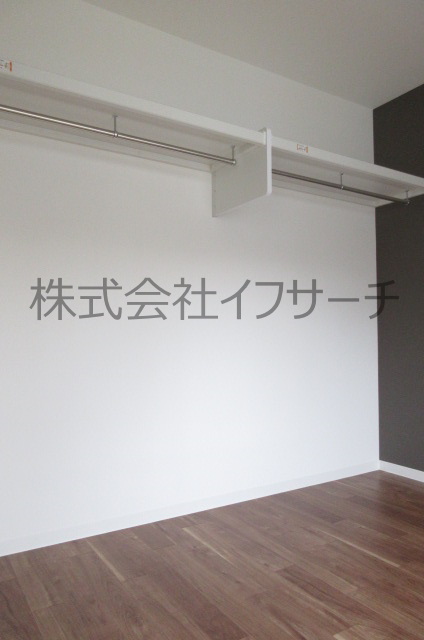 収納　ドアが無いクローゼット　当社担当撮影