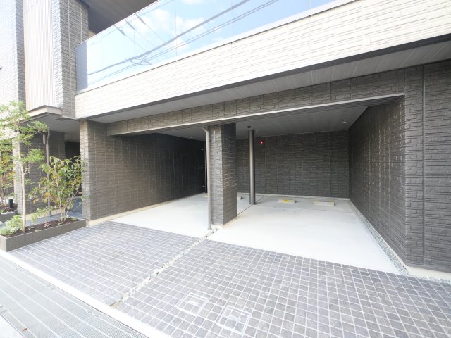 駐車場　車をお持ちの方に嬉しい駐車場付きの物件です