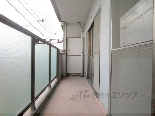 バルコニー　ベランダ