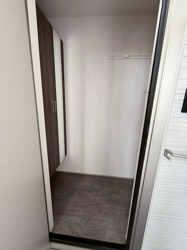 玄関　※同シリーズ同間取り参考写真