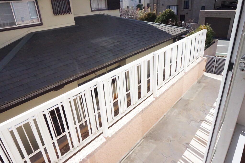 バルコニー　南面バルコニー