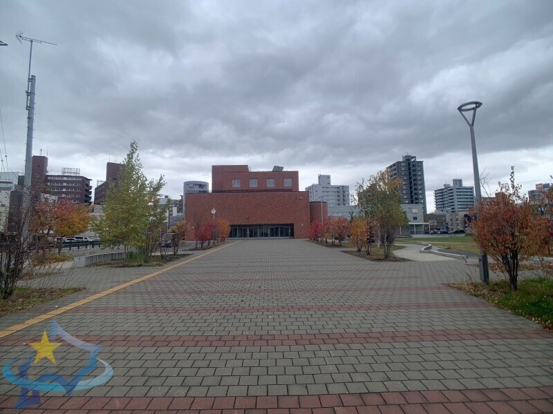 小学校　札幌市立東札幌小学校（小学校）まで226m