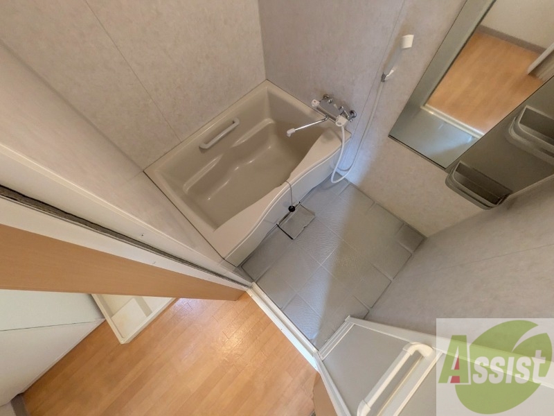 バス・シャワールーム　風呂です。ゆっくりお風呂につかるのも体に良いですね～