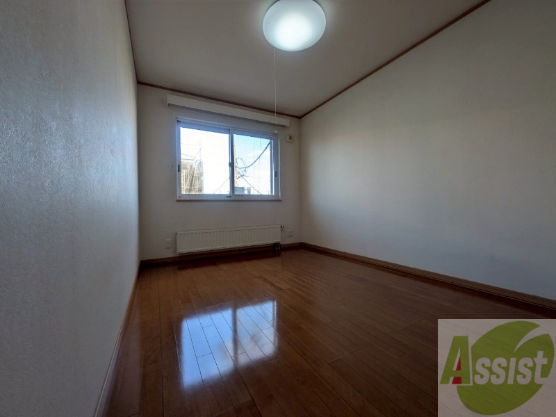 その他部屋・スペース　寝室です。部屋をどう使うかはあなた次第です！