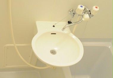 洗面設備　設備・仕様は号室により異なる為、現況を優先致します。