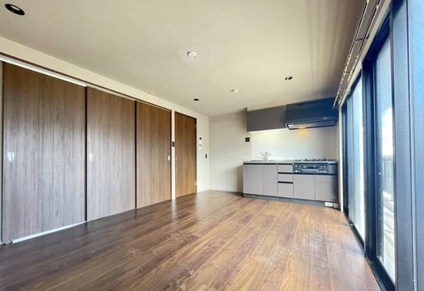 その他　綺麗なフローリングですね