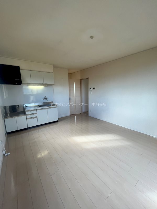 居室・リビング　日当り良好です！