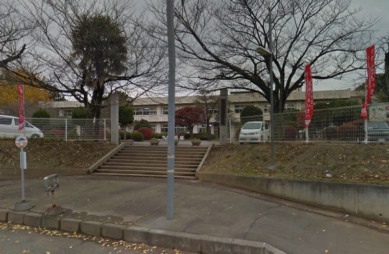 小学校　つくば市立島名小学校（小学校）まで997m