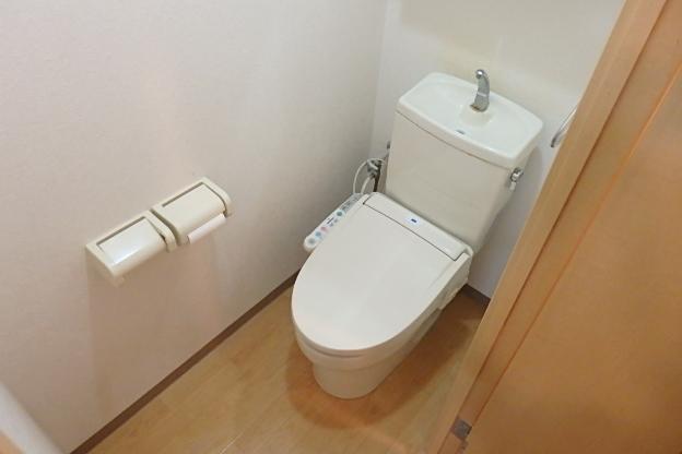トイレ　シャワー付トイレ