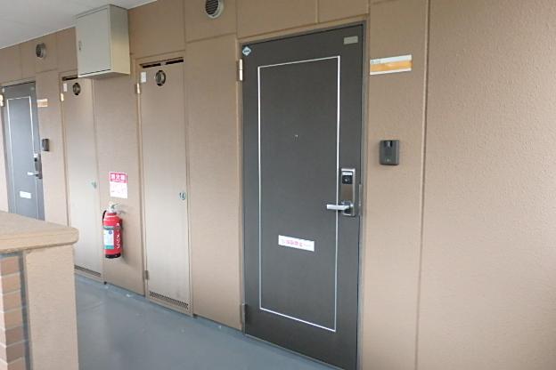 玄関　玄関