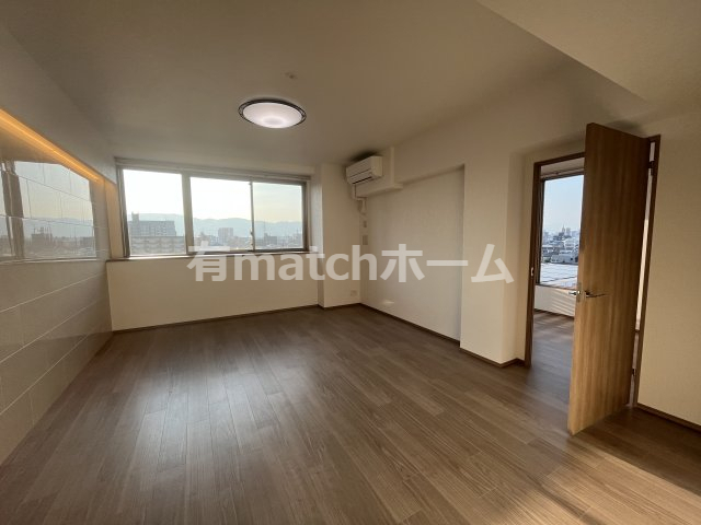 居室・リビング　(参考)同マンション同間取り他部屋の写真