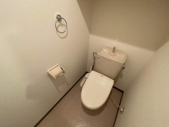 トイレ　※他号室の写真