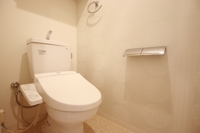 トイレ　※別室の参考写真の為、現況優先です※