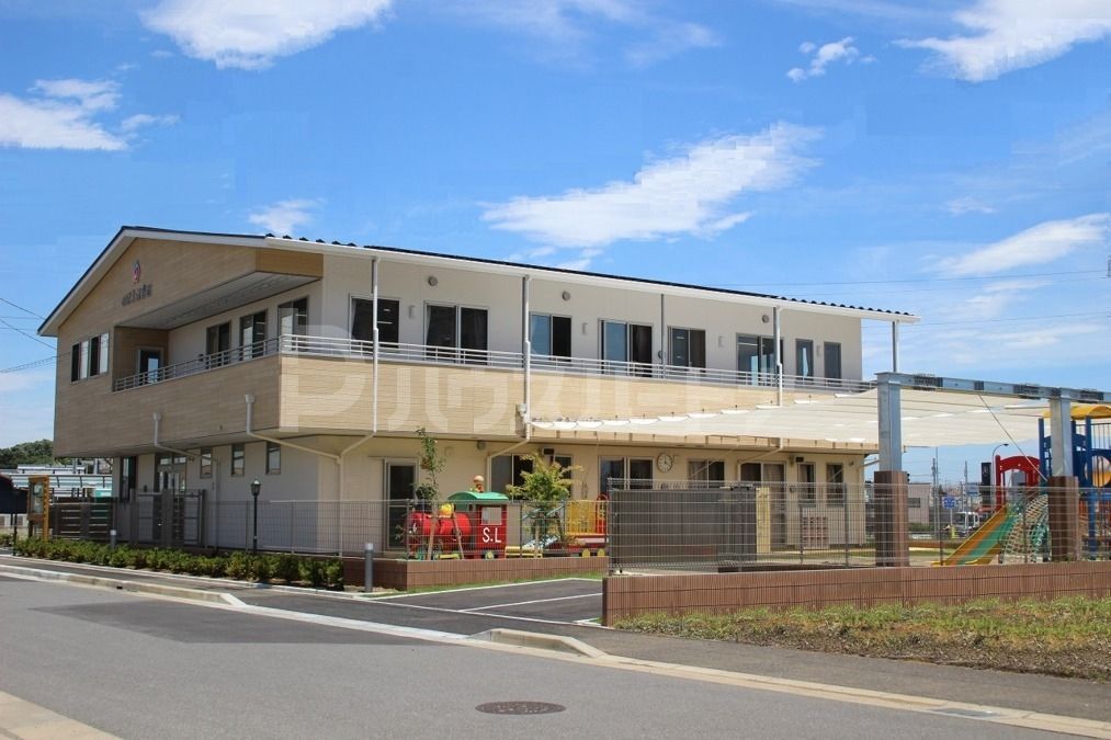 幼稚園・保育園　めばえ保育園（幼稚園・保育園）まで650m