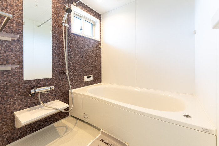 バス・シャワールーム　お風呂で日々の疲れを落としましょう