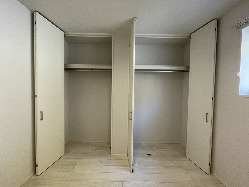 収納　6.4帖洋室クローゼット！