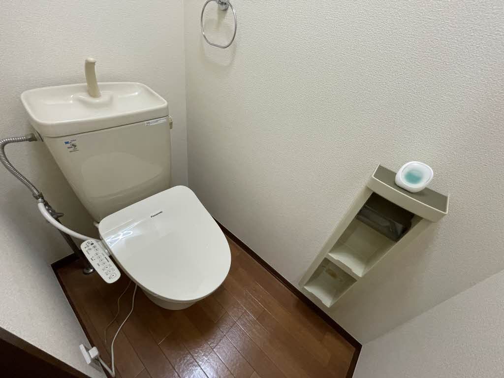 トイレ　トイレ