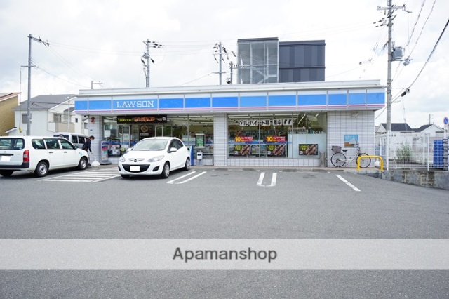 コンビニ　ローソン（コンビニ）まで29m