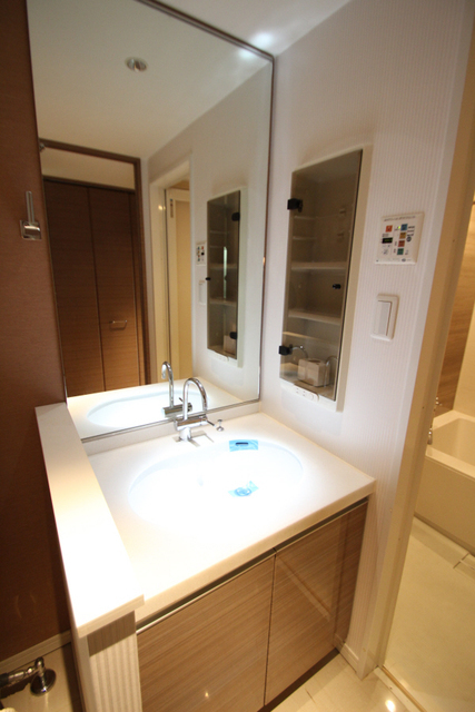 洗面設備　※別室の参考写真の為、現況優先です。