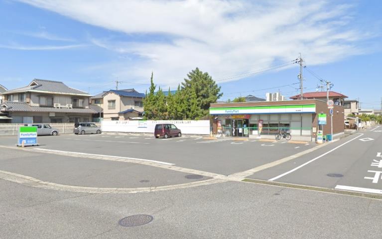 コンビニ　ファミリーマート 岡山築港店（コンビニ）まで3405m