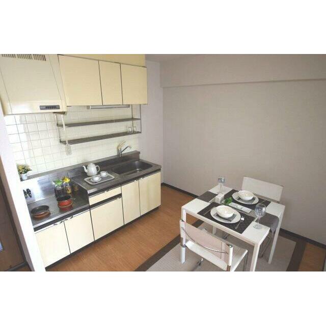 キッチン　家具は付きません 前回募集時の写真です