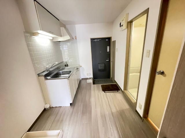 その他　キッチン広め。