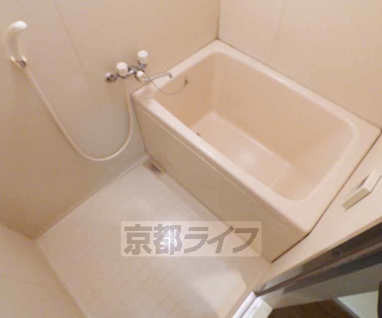 バス・シャワールーム　使いやすいキッチンです