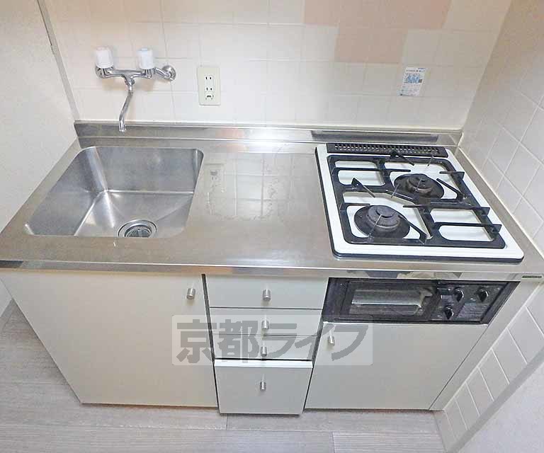 キッチン　キッチンです。