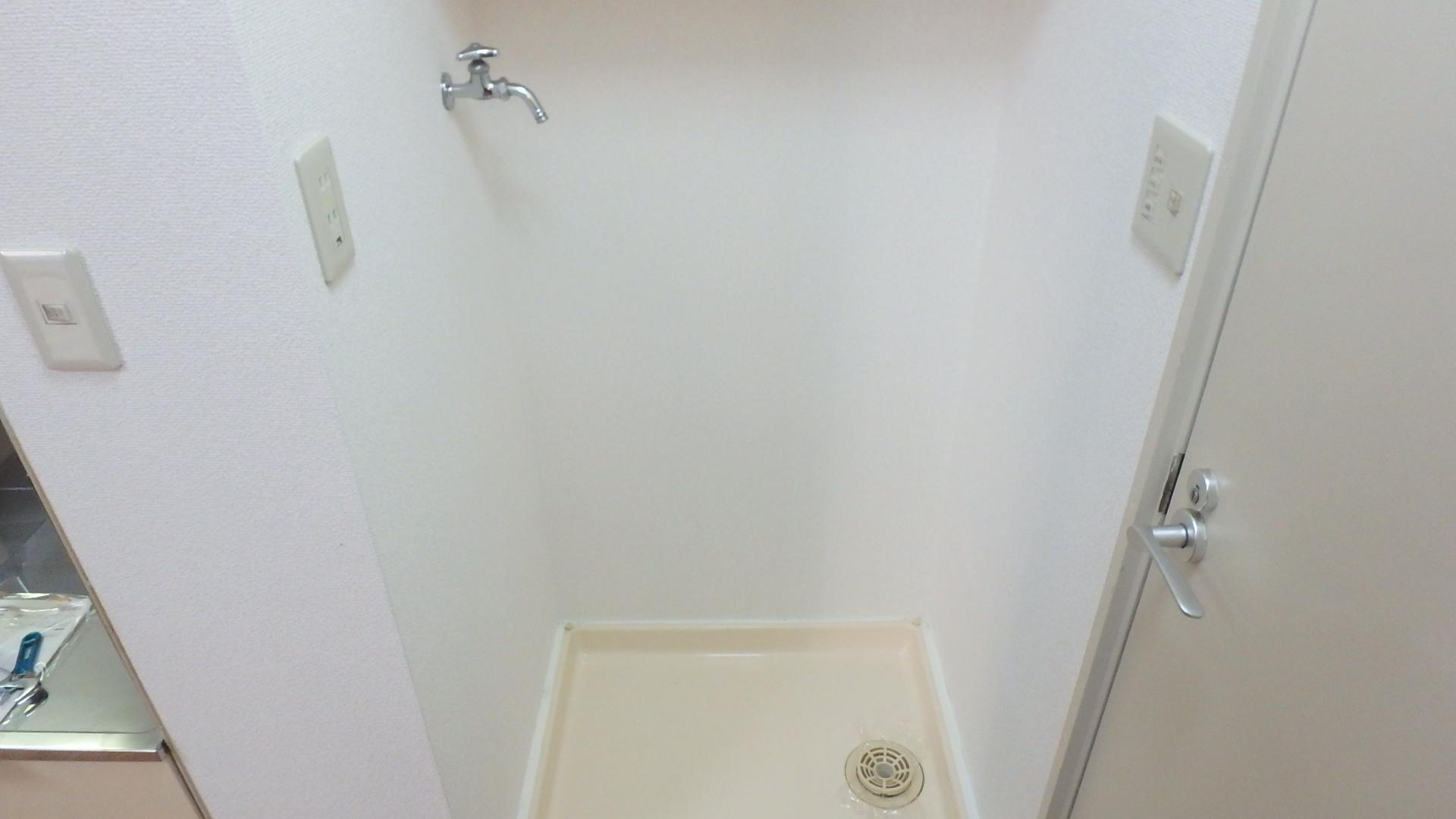 その他　室内洗濯機置場です