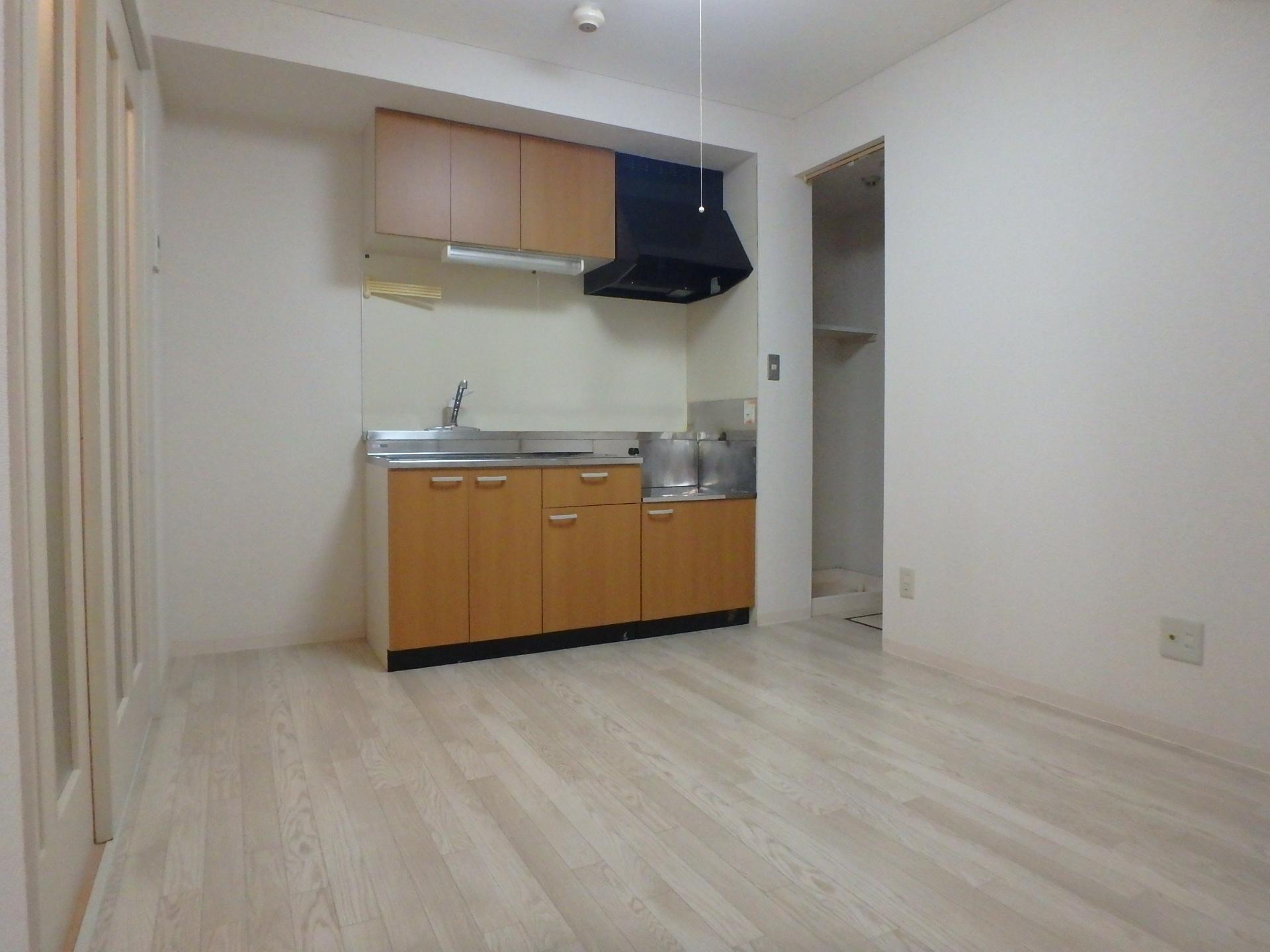 キッチン　６帖のダイニングキッチンです（参考写真）