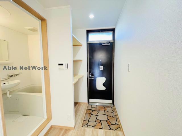 玄関　同型タイプです