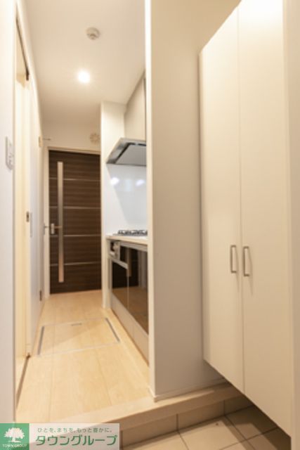 玄関　※写真は同タイプ住戸です。