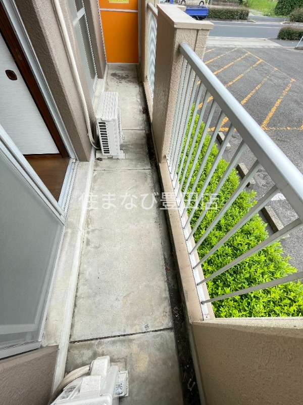 バルコニー　同型別部屋写真