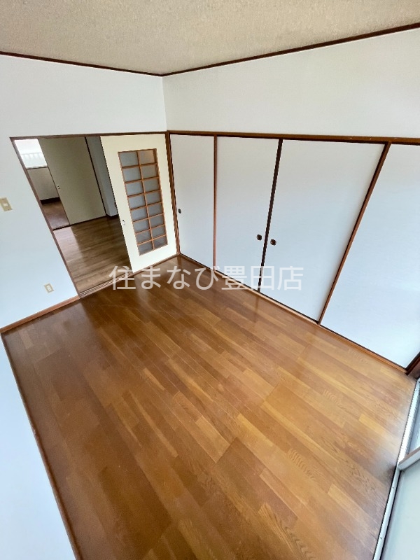 居室・リビング　同型別部屋写真