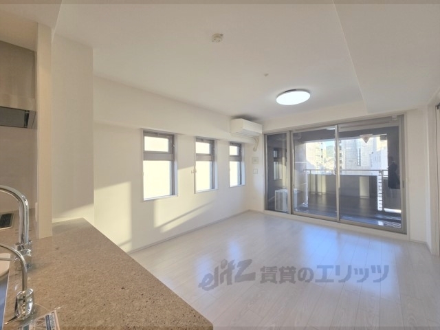 居室・リビング　リビング