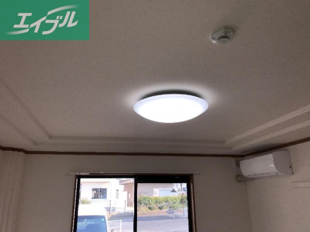 その他設備　照明器具