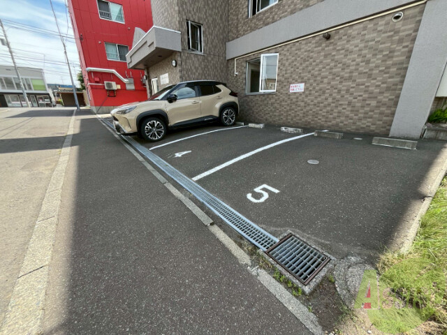 駐車場　その他