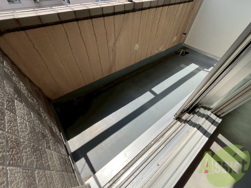 バルコニー　バルコニーが付いていますので一息ついてみてはいかがですか。