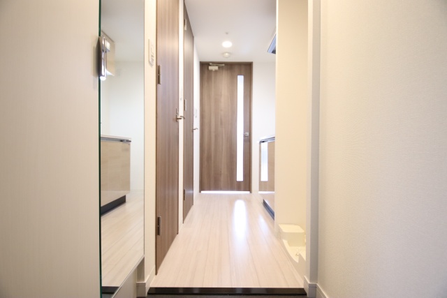 玄関　※別室の参考写真の為、現況優先です。