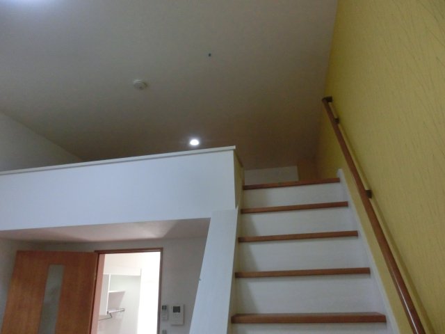 その他　固定階段ロフト
