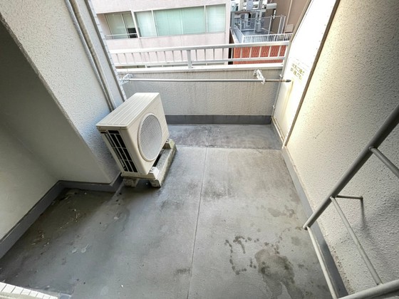 バルコニー　※別号室の写真です