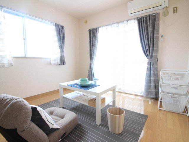 居室・リビング　他の部屋の写真となりますので現地ご確認ください