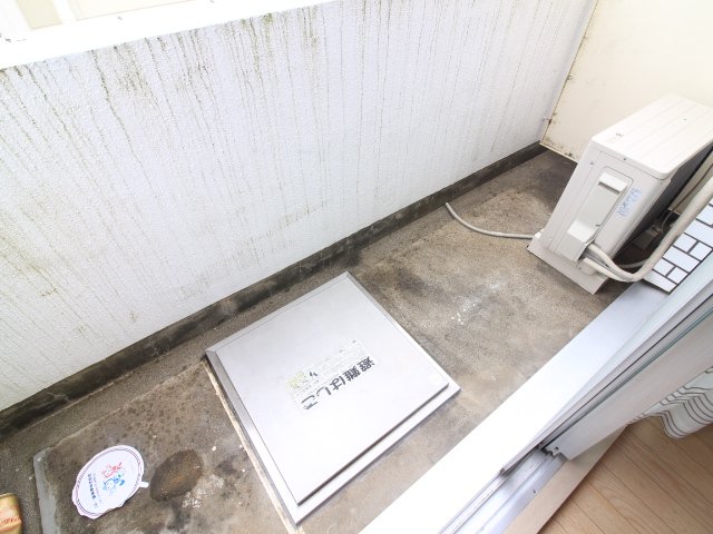 バルコニー　他の部屋の写真となりますので現地ご確認ください