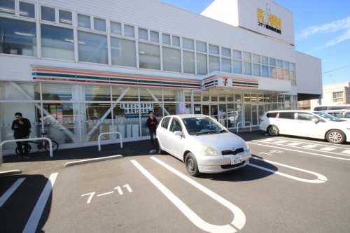 コンビニ　セブンイレブン つくば国際会議場前店（コンビニ）まで202m