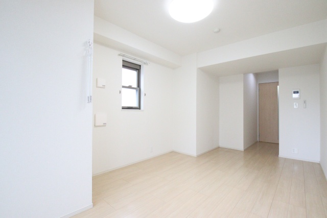 居室・リビング　※別室の参考写真の為、現況優先です。