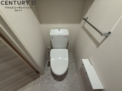 トイレ　温水洗浄便座付きでおすすめ！