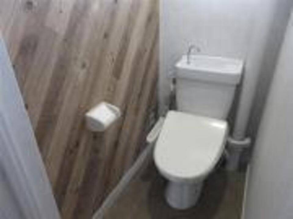 トイレ　トイレ