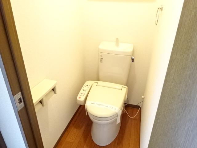 トイレ　シャワー付トイレ