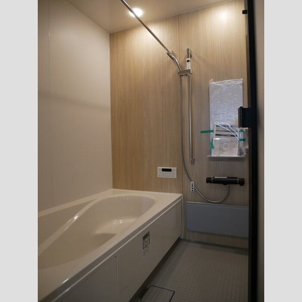 バス・シャワールーム　浴室